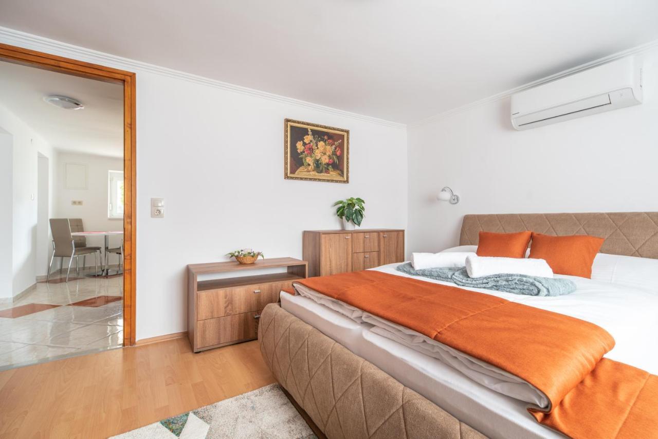 Topaz Apartmanhazak קסזטלי מראה חיצוני תמונה